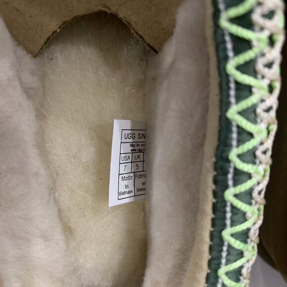 Ugg wool snow boots - Picture 9 of 9